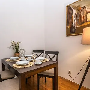 Wishlist Residences - Old Town Square , Praga República Checa